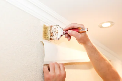 Pose de papier peint à Ploemeur — revêtements muraux et toiles de verre
